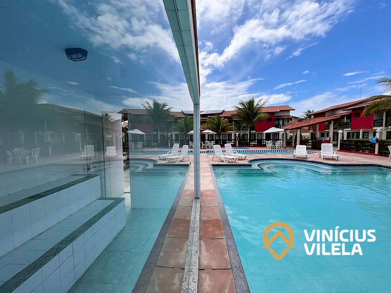 Casa com 3 suítes ambas com ar condicionado e TV, sala clima