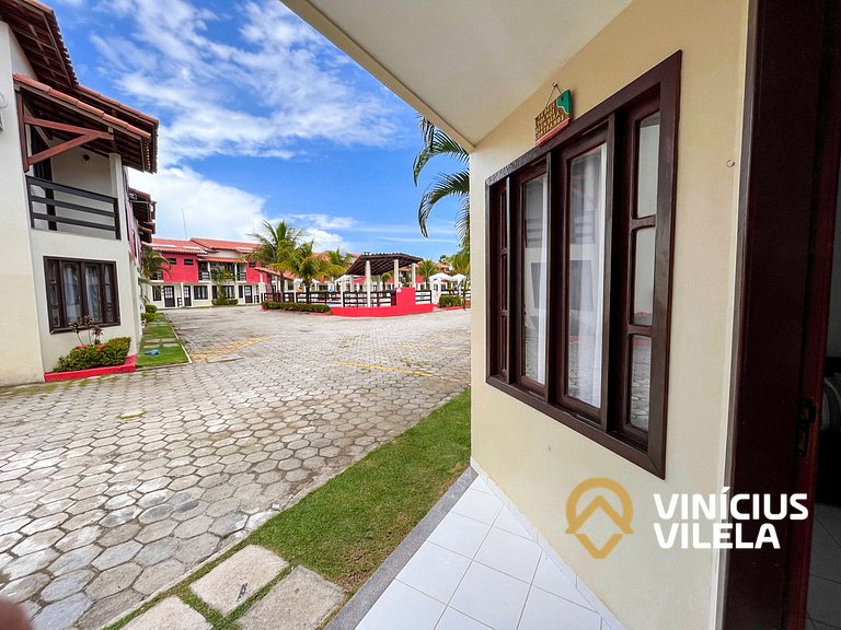 Casa com 3 suítes ambas com ar condicionado e TV, sala clima