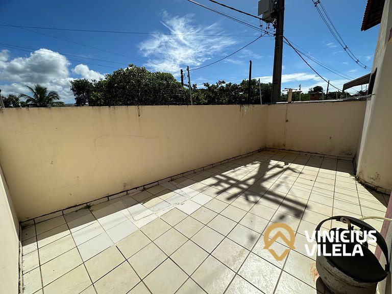 Casa com 3 Suites (todas com ar condicionado), internet priv