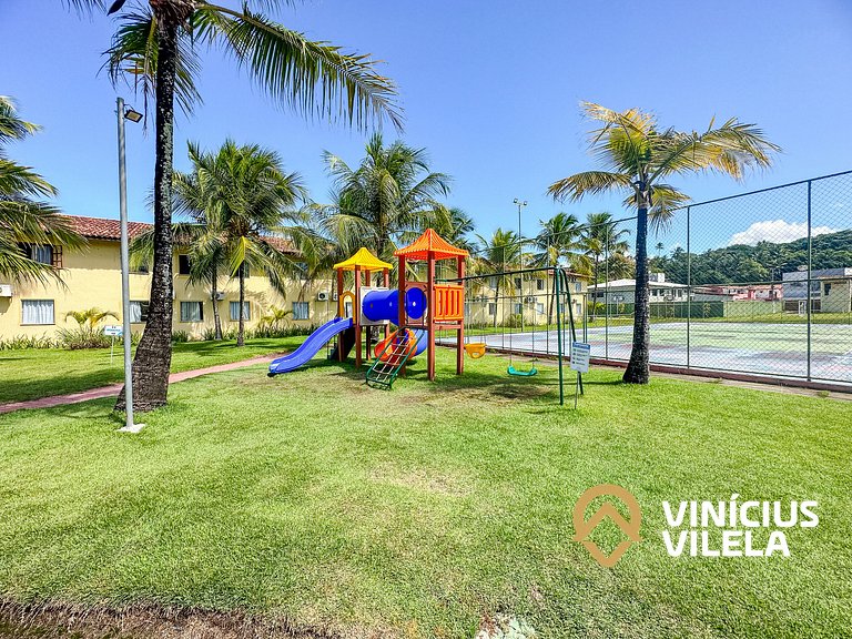 Suiíte com ar , frigobar proximo ao axé Moi