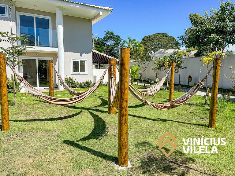 Casa toda climatizada com 2 suítes, gourmet privativo e inte