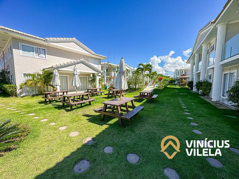 Casa toda climatizada com 2 suítes, gourmet privativo e inte