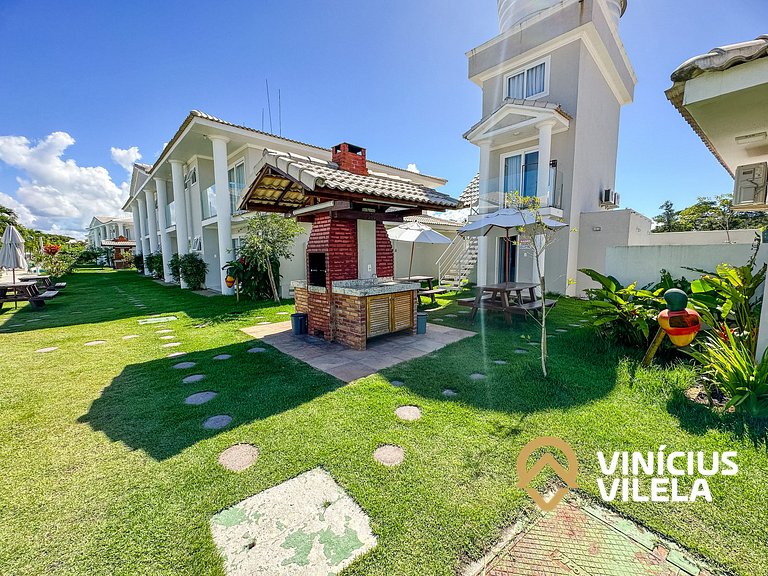 Casa toda climatizada com 2 suítes, gourmet privativo e inte