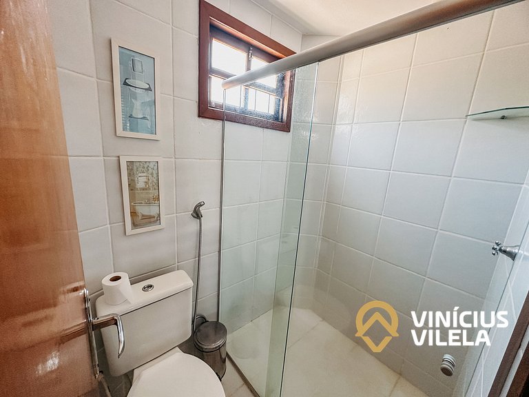 Casa com 2 Suites (todas com ar condicionado), internet priv