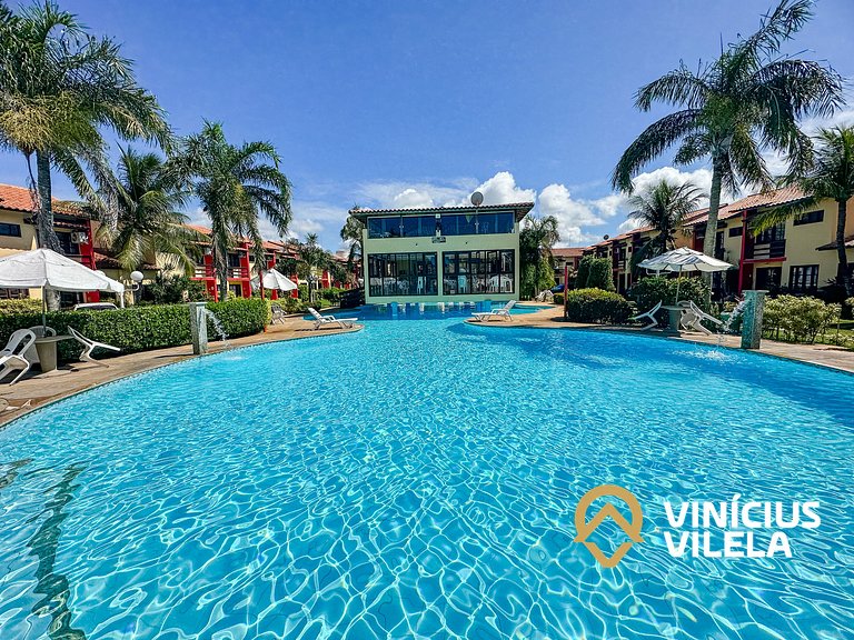 Casa com 3 Suites (todas com ar condicionado), internet priv