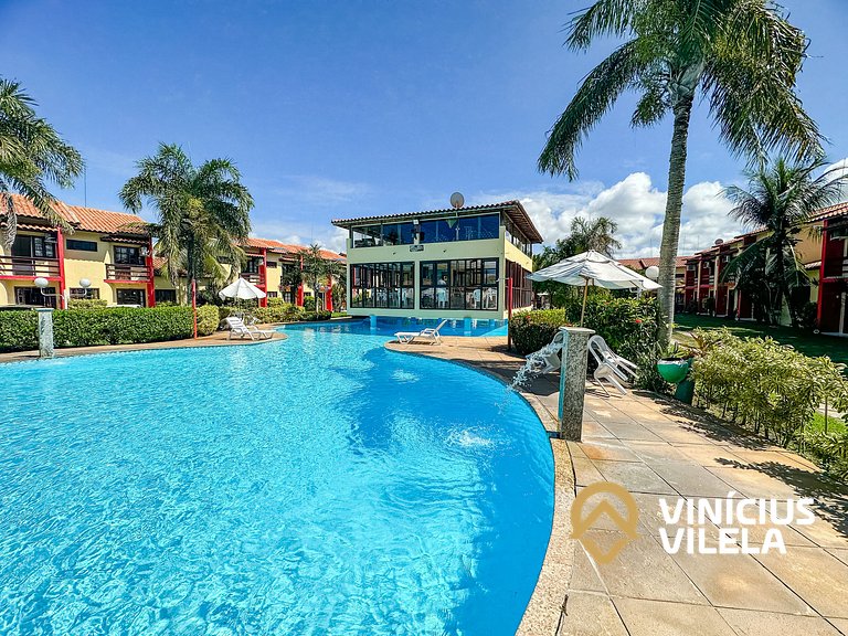 Casa com 3 Suites (todas com ar condicionado), internet priv