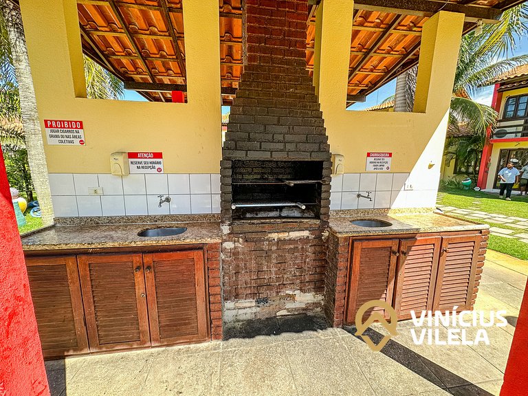 Casa com 3 Suites (todas com ar condicionado), internet priv