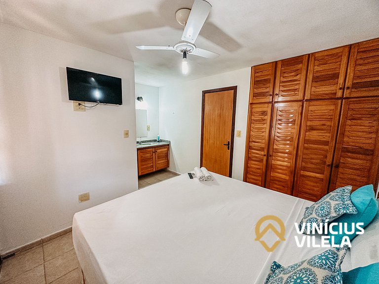 Casa com 2 suítes (ambas com ar split) e internet privativa
