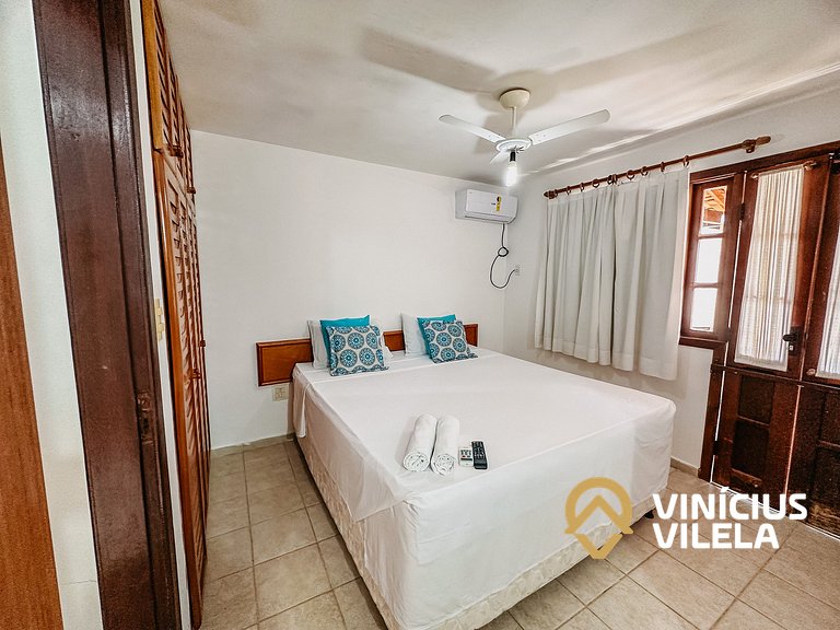 Casa com 2 suítes (ambas com ar split) e internet privativa