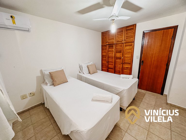Casa com 2 suítes (ambas com ar split) e internet privativa