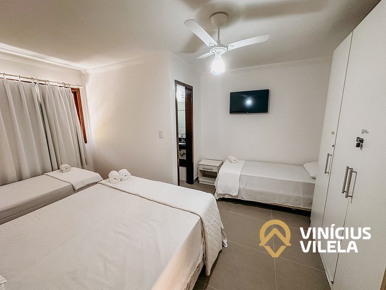 Casa diferenciada e reformada, com 3 suítes (todas com ar co