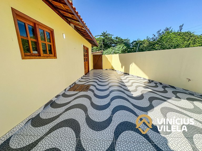 Casa diferenciada e reformada, com 3 suítes (todas com ar co