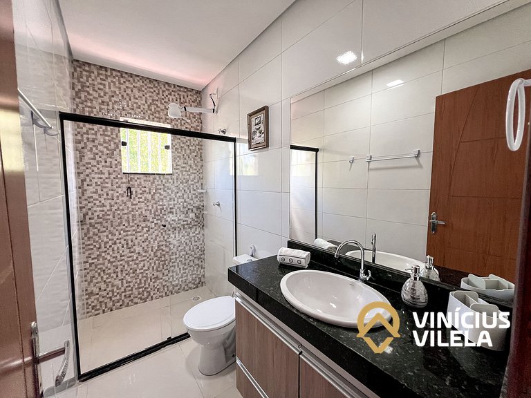 Apto 3 quartos sendo 1 suíte, mobilia de excelente padrão ac