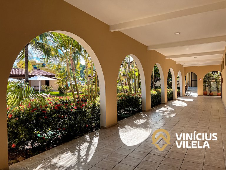 Suiíte com ar , frigobar proximo ao axé Moi