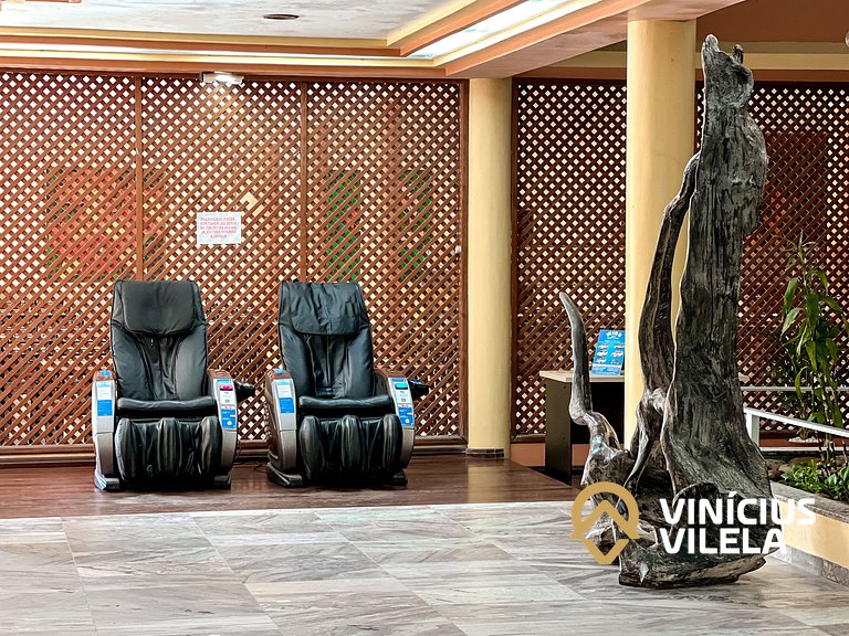 Suiíte com ar , frigobar proximo ao axé Moi