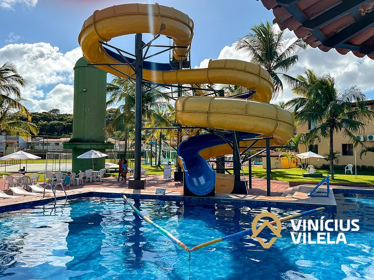 Suiíte com ar , frigobar proximo ao axé Moi