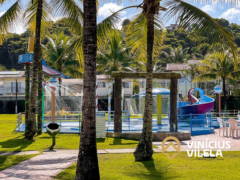 Suiíte com ar , frigobar proximo ao axé Moi