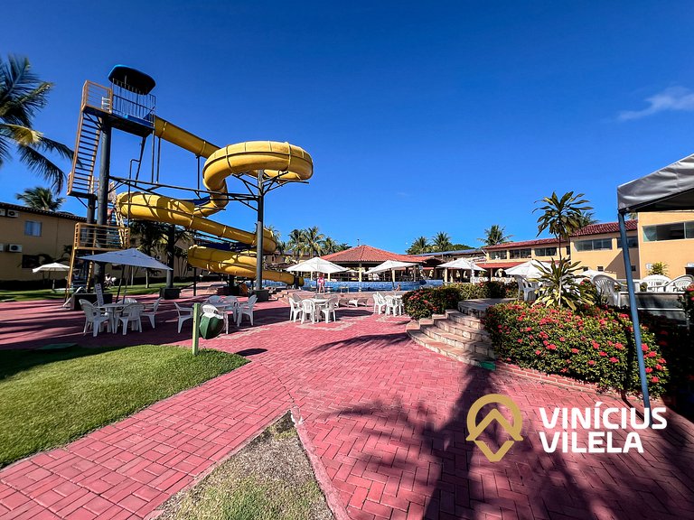 Suiíte com ar , frigobar proximo ao axé Moi