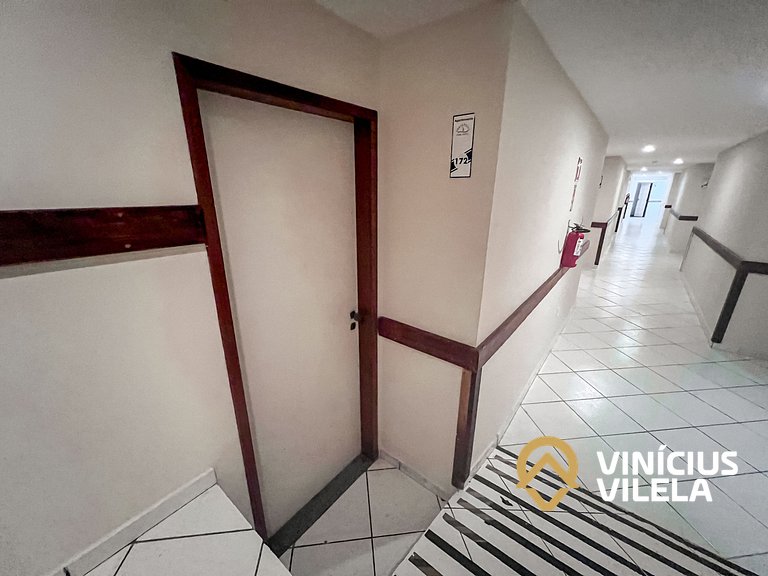 Suiíte com ar condicionado, frigobar e mesa para trabalho ac