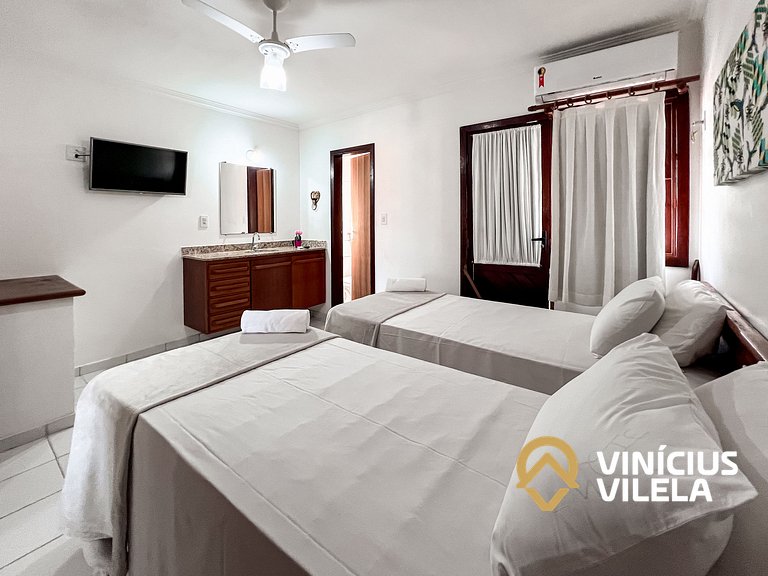 Casa com 3 suítes ambas ar condicionado e TV, internet exclu