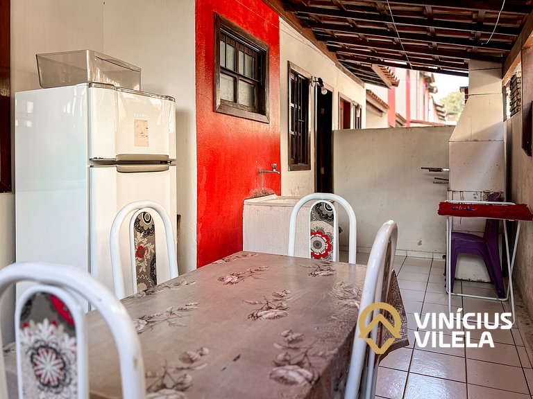 Casa com 3 suítes (todas com ar), internet privativa 300MBPS