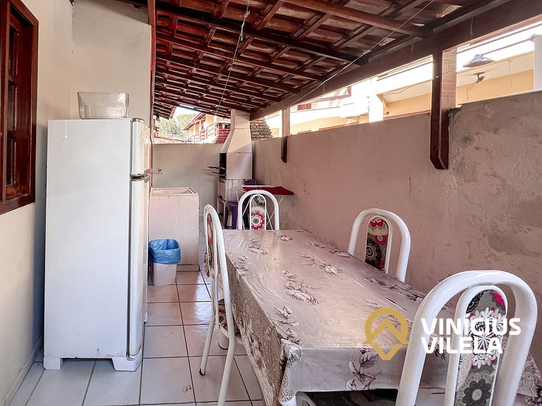 Casa com 3 suítes (todas com ar), internet privativa 300MBPS