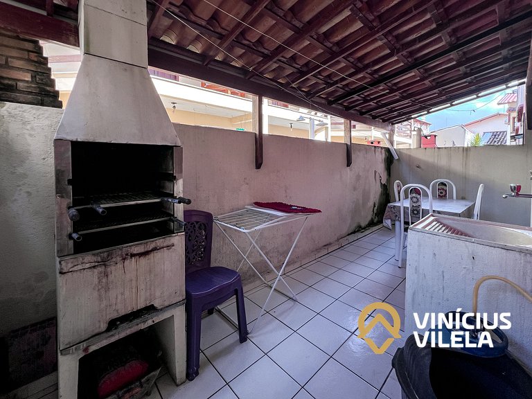 Casa com 3 suítes (todas com ar), internet privativa 300MBPS
