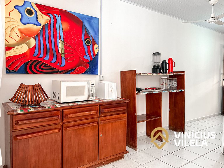 Casa com 3 suítes (todas com ar), internet privativa 300MBPS