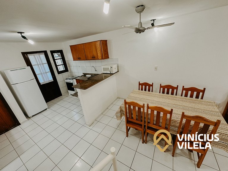 Casa com 3 suítes ambas com ar condicionado e TV, gourmet pr