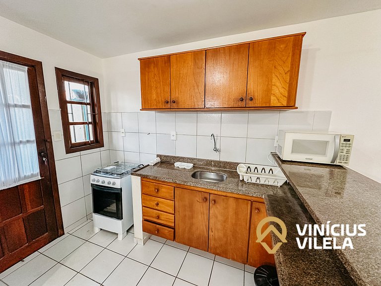 Casa com 3 suítes ambas com ar condicionado e TV, gourmet pr