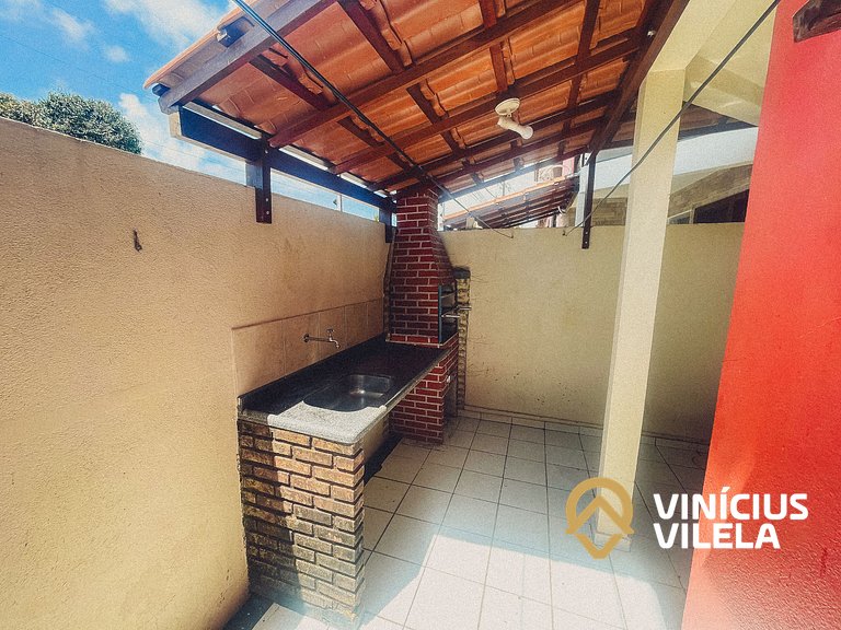 Casa com 3 suítes ambas com ar condicionado e TV, gourmet pr