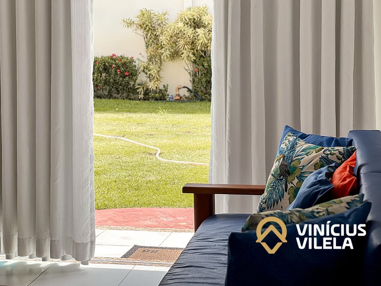 Casa com 2 suítes a poucos metros do Axé Mói