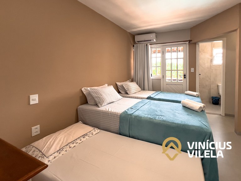 Casa toda reformada com 3 suítes (todas com ar), internet pr