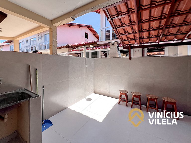 Casa toda reformada com 2 suítes (ambas com ar split) área g