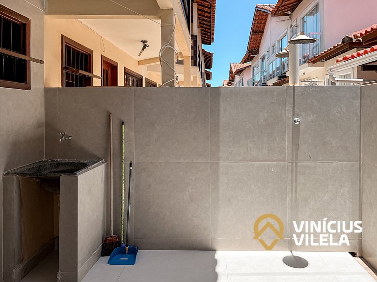 Casa toda reformada com 2 suítes (ambas com ar split) área g
