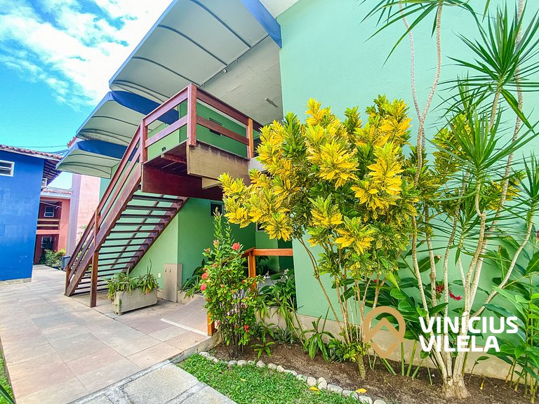 Flat 1 com quarto frente praia de Taperapuã