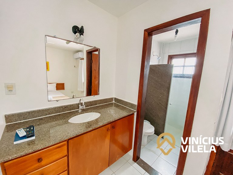 Casa com 2 suítes ambas com ar condicionado e TV, e internet
