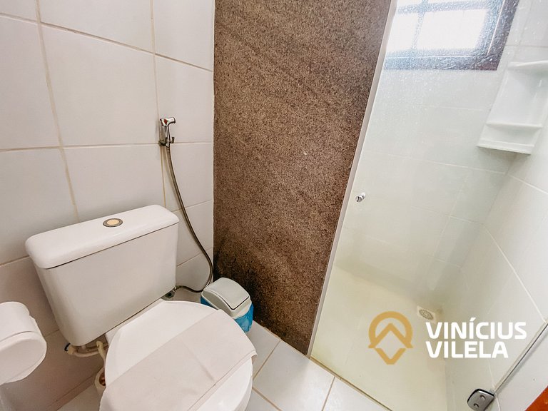 Casa com 2 suítes ambas com ar condicionado e TV, e internet