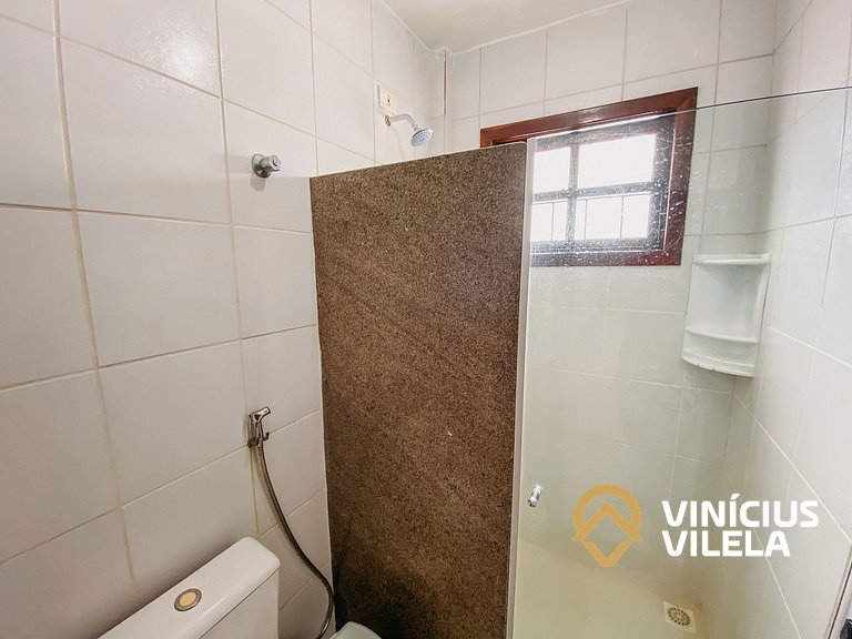 Casa com 2 suítes ambas com ar condicionado e TV, e internet