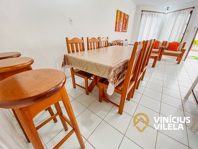 Casa com 2 suítes ambas com ar condicionado e TV, e internet