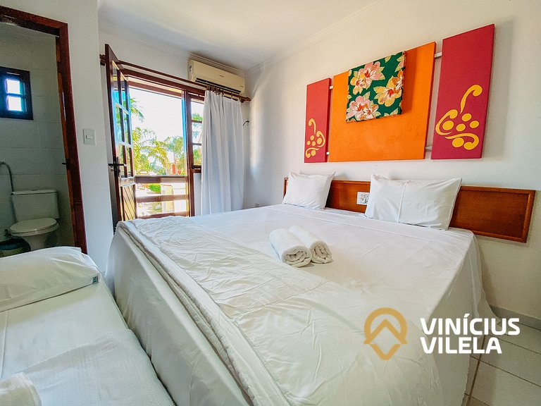 Casa com 3 Suites (todas com ar condicionado), internet priv