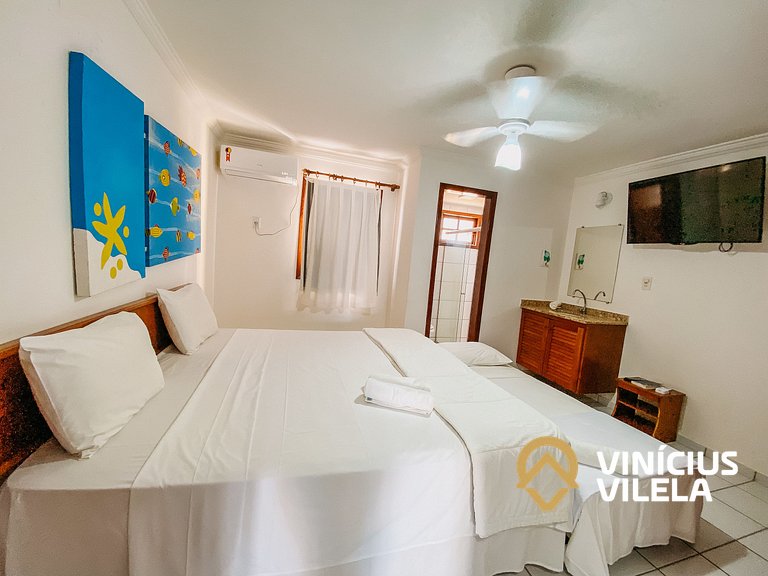 Casa com 3 Suites (todas com ar condicionado), internet priv