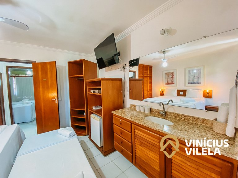 Casa com 2 Suites (todas com ar condicionado), internet priv