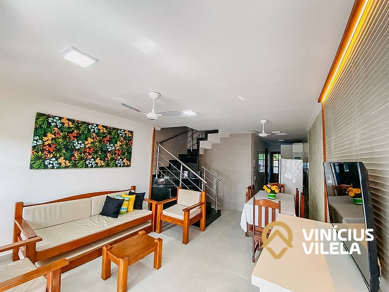 Casa toda reformada com 3 suítes (todas com ar condicionado)