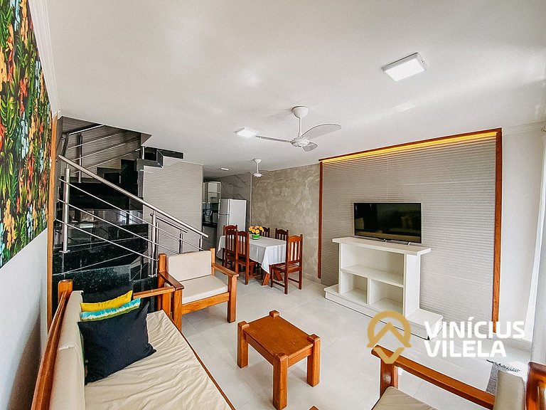 Casa toda reformada com 3 suítes (todas com ar condicionado)