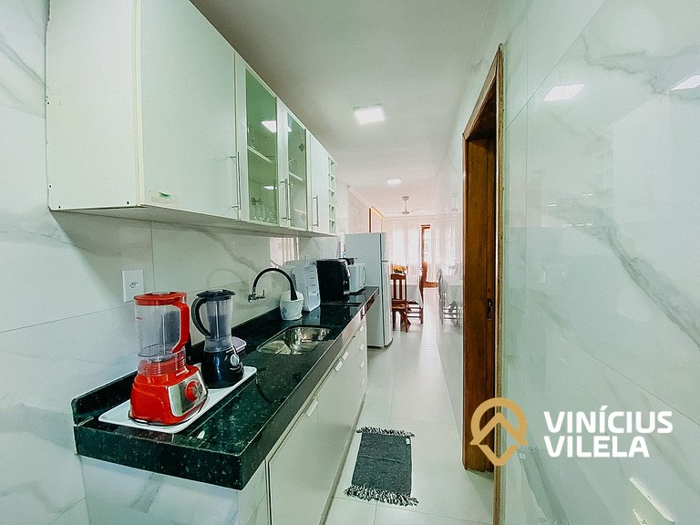 Casa toda reformada com 3 suítes (todas com ar condicionado)