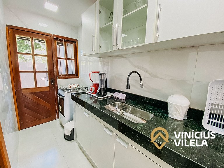 Casa toda reformada com 3 suítes (todas com ar condicionado)