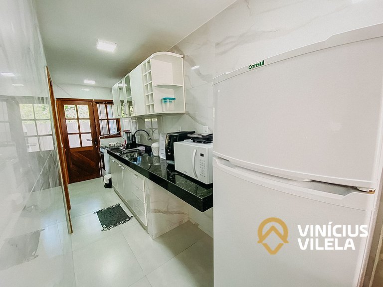 Casa toda reformada com 3 suítes (todas com ar condicionado)