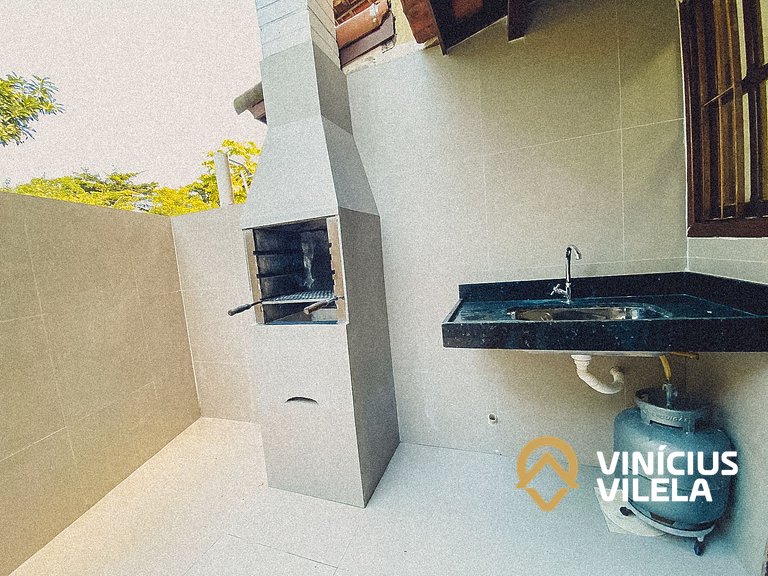 Casa toda reformada com 3 suítes (todas com ar condicionado)