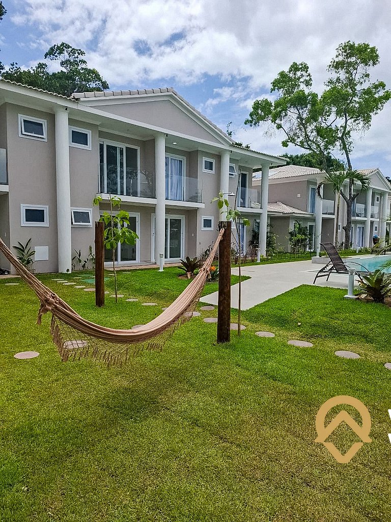 Casa com 3 suítes, sala climatizada, área gourmet privativa,